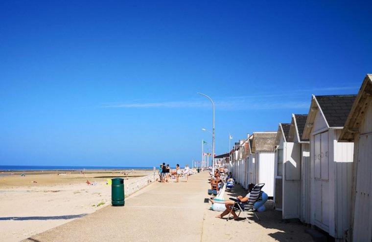 Lamaisonnette 500M Plage Juno Beach Bernières-sur-Mer Habitación foto